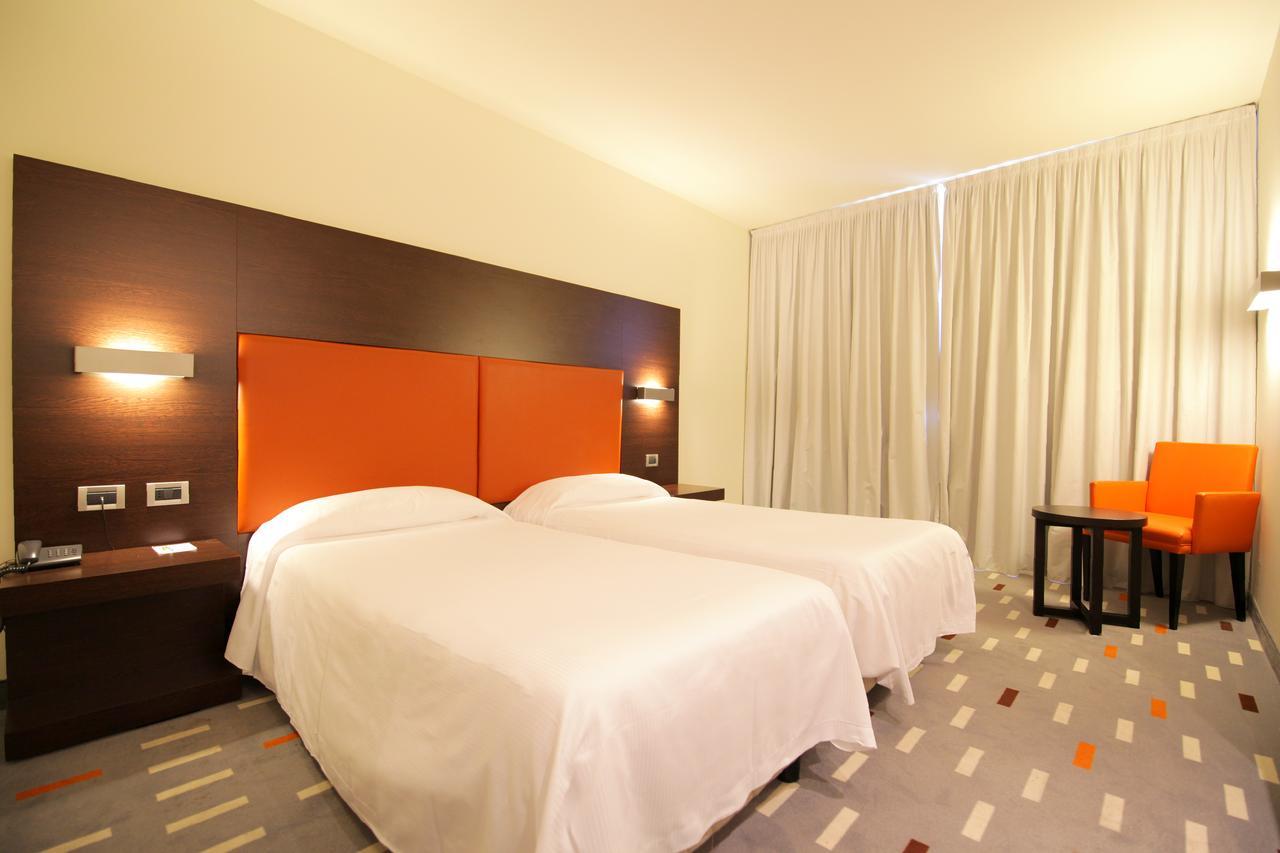 Hotel Major Ronchi Dei Legionari Luaran gambar