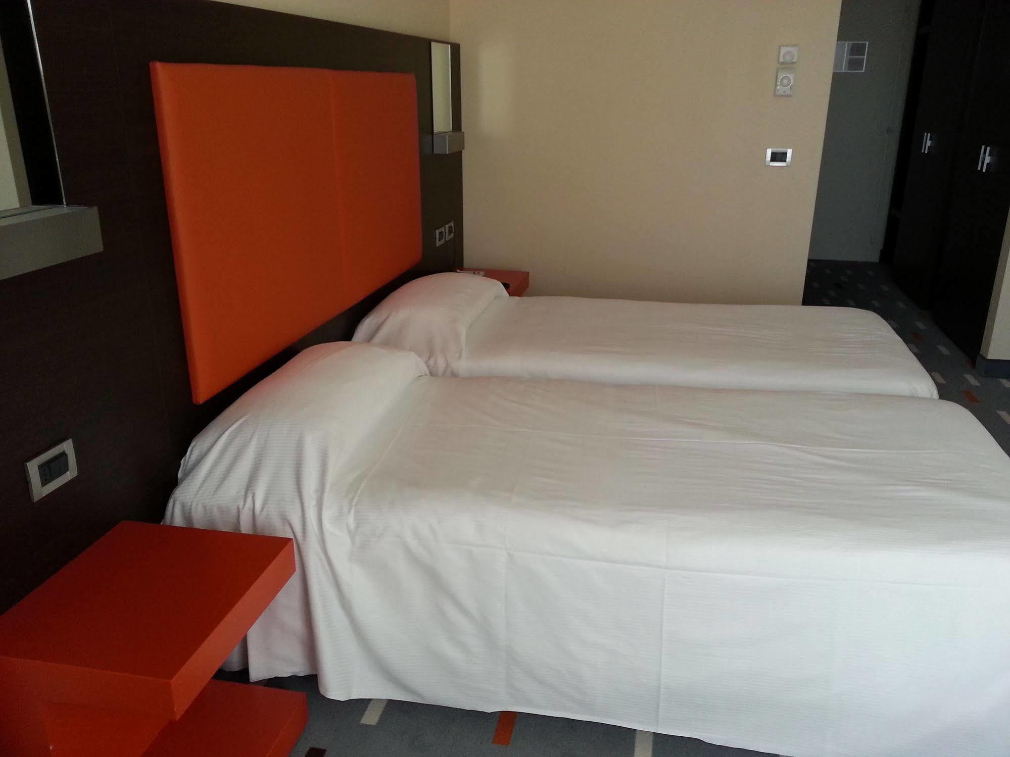 Hotel Major Ronchi Dei Legionari Luaran gambar
